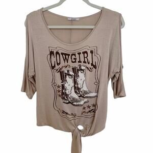 Davida Tan Rhinestone Cold Shoulder Cowgirl Boots Graphic Tee L/XL